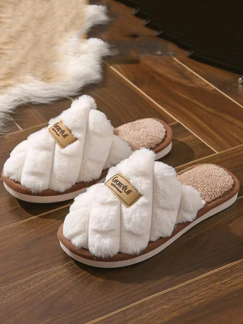 Women's Fluffy Anti-Slip Bedroom Slippers Colorblock Flat Polyester