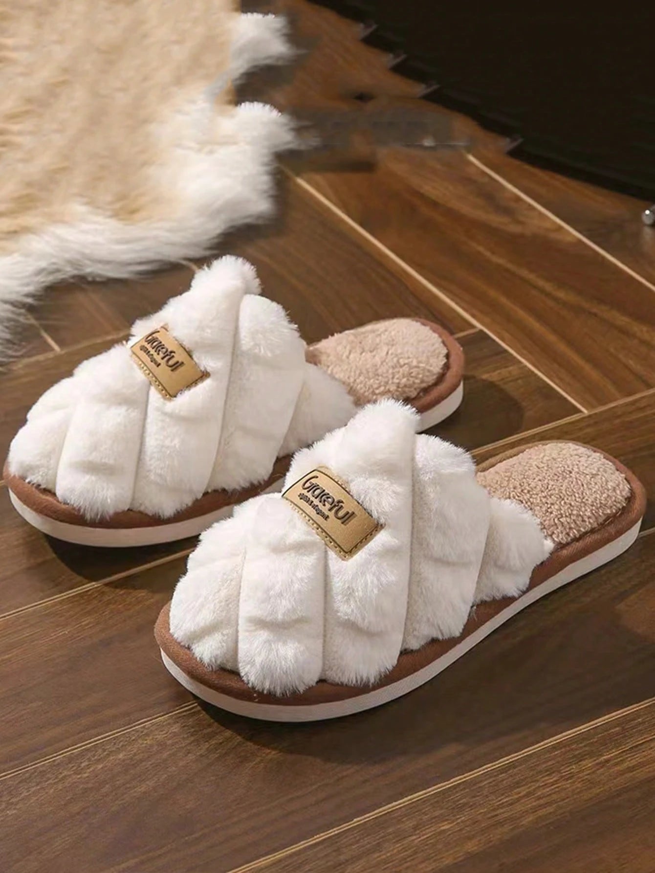 Women's Fluffy Anti-Slip Bedroom Slippers Colorblock Flat Polyester
